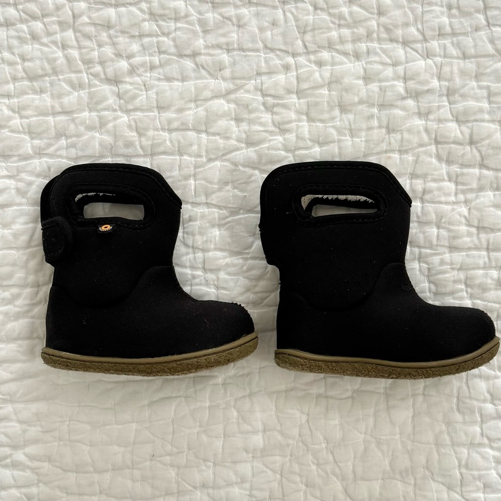Baby Bogs Rain Boots - Sz 4